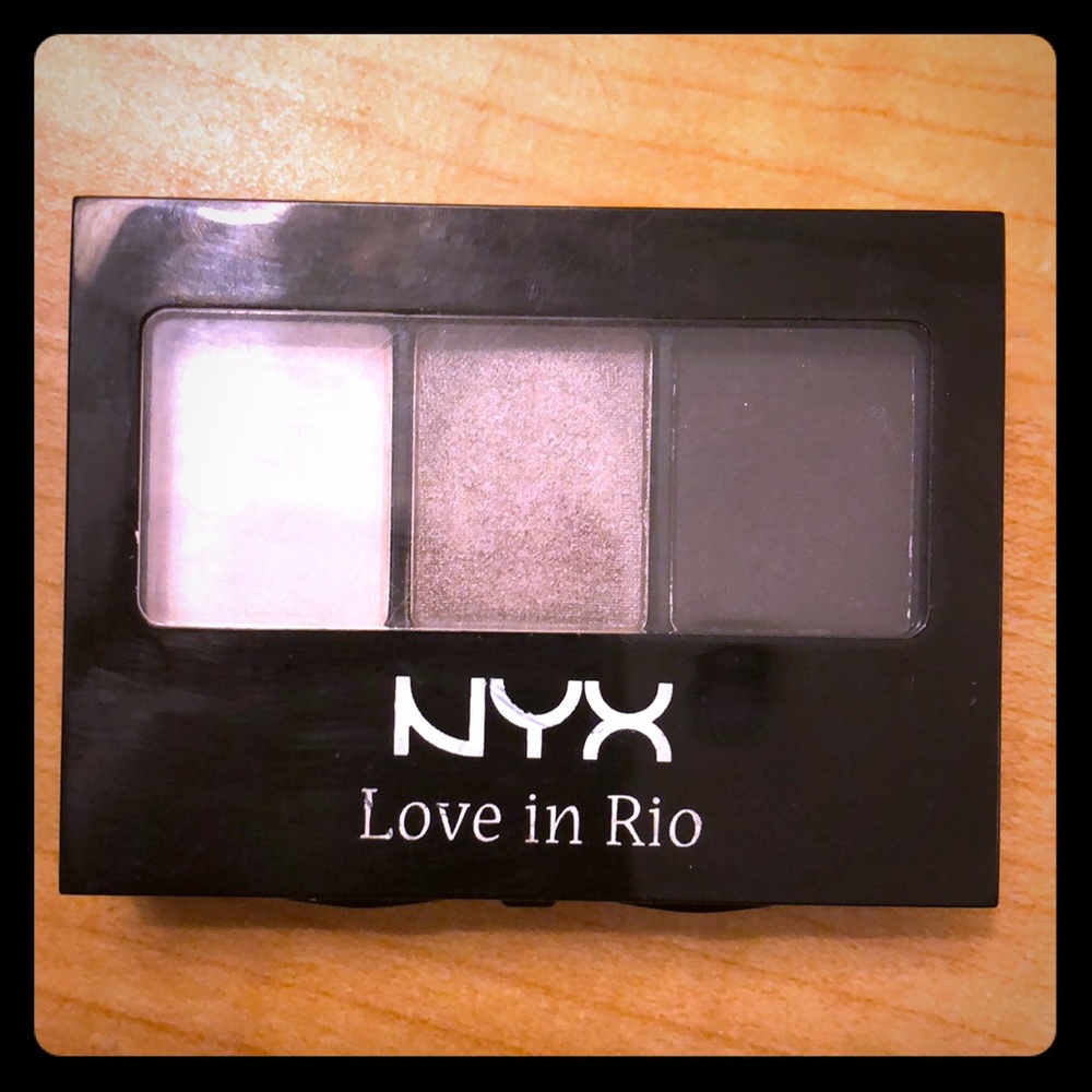 Eyeshadow by Nyx